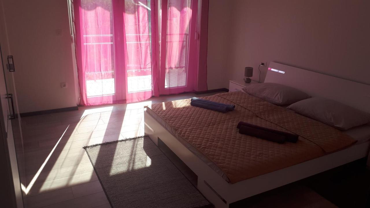 Apartments Kristina ツリクヴェニツァ エクステリア 写真